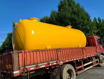 襯膠儲（chǔ）罐